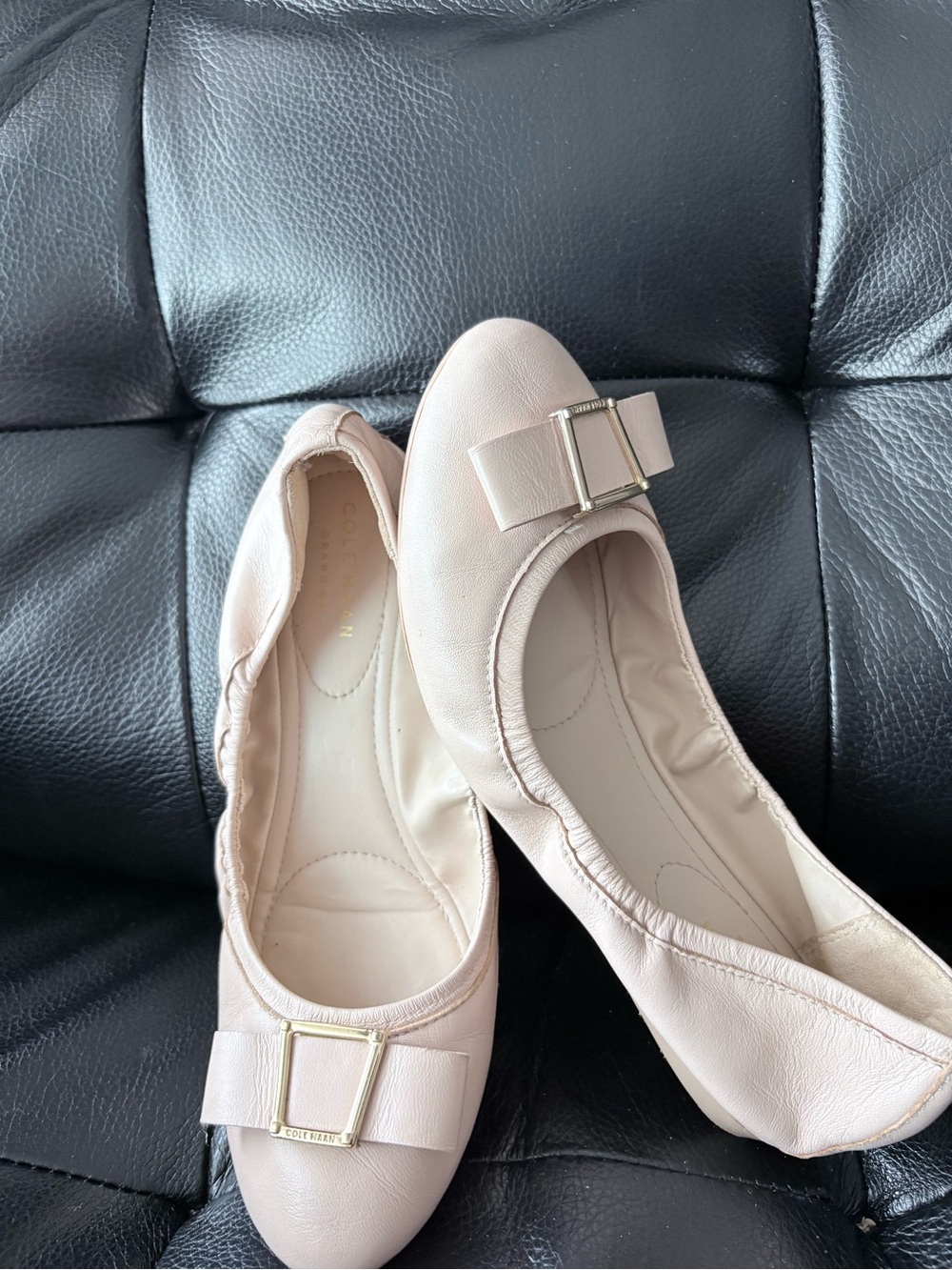 Cole Haan Women's Ballet Flats in Blush with Bow and Gold Accent